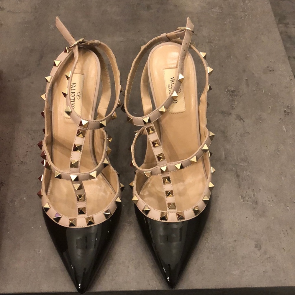 Valentino rockstud Pump